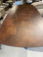 Showroom HPL eettafel Sven Deens ovaal, Huis en Inrichting, Tafels | Eettafels, Ophalen, 100 tot 150 cm, Ovaal, Nieuw