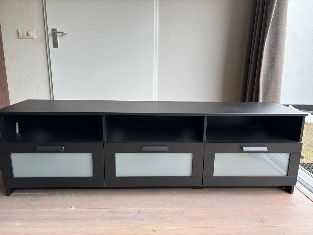 Brimnes IKEA -Zwart TV-meubel met lades en open vakken, Huis en Inrichting, Kasten | Televisiemeubels, Ophalen, Gebruikt, 150 tot 200 cm