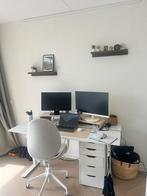 IKEA zit-sta bureau Trotten, Huis en Inrichting, Bureaus, Ophalen, In hoogte verstelbaar, Zo goed als nieuw, Bureau