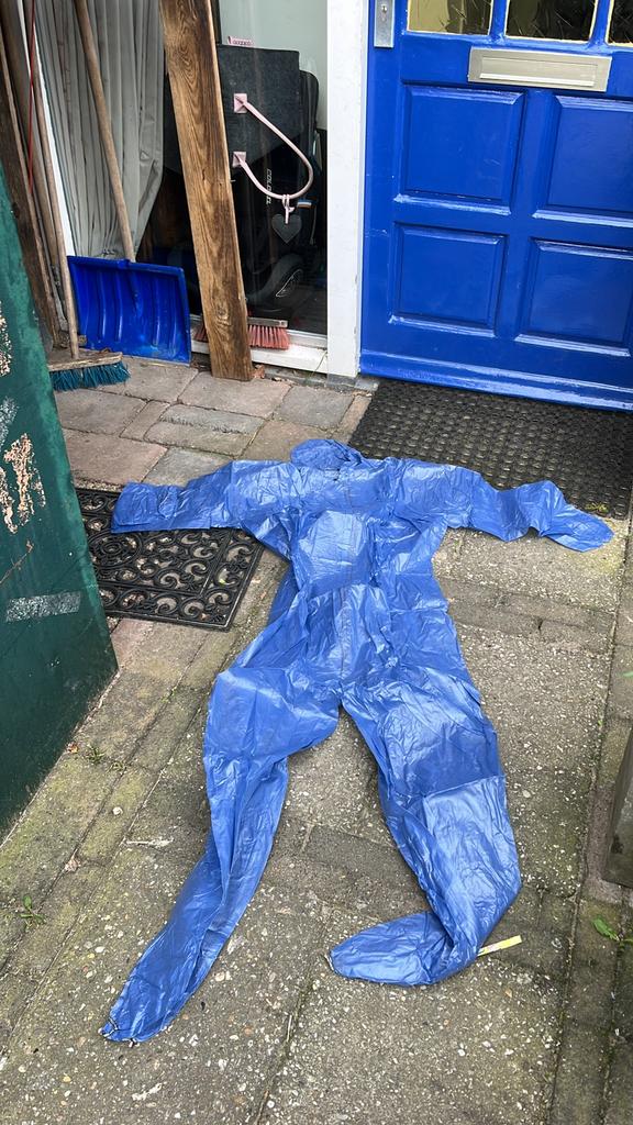 Overall 50 stuks per, Ophalen of Verzenden, Zo goed als nieuw