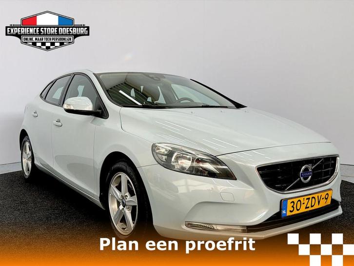 Volvo V40 1.6 T3 Kinetic Betaalbaar instappen in Volvo-kwali, Auto's, Volvo, Bedrijf, Te koop, V40, ABS, Airbags, Airconditioning