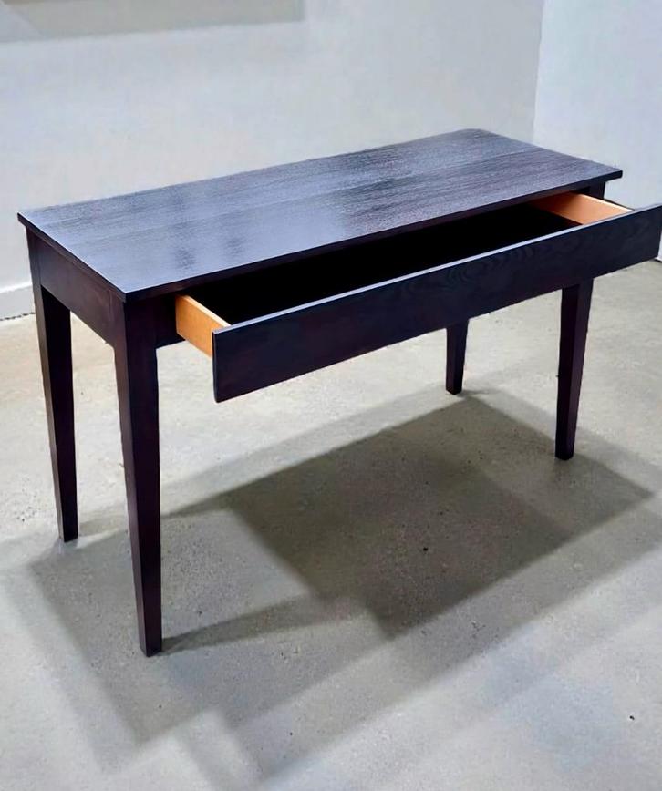 Unieke Zwarte Essen Sidetable - Meubelmaker ontwerp, Antiek en Kunst, Antiek | Meubels | Tafels, Ophalen of Verzenden