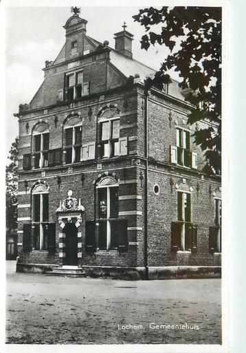 (387-262-039) Lochem Gemeentehuis beschikbaar voor biedingen