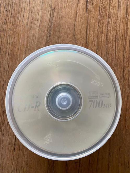 25 stuks Sony CD-R 700Mb, op spindle, Computers en Software, Beschrijfbare discs, Nieuw, Cd, Op spindel, Ophalen of Verzenden