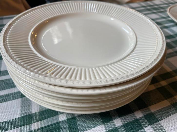 Wedgewood Edme ontbijt Bordjes - Zo Goed Als Nieuw!, Antiek en Kunst, Antiek | Keramiek en Aardewerk, Ophalen of Verzenden