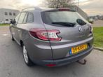 Renault Mégane Estate 2010 * 2.0 Dynamique * AUTOMAAT * EXP, Auto's, Gebruikt, 4 cilinders, Electronic Stability Program (ESP)