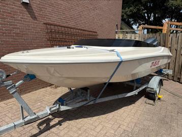 Beekman Typhoon 40PK 4 Takt Yamaha COMPLETE MET TRAILER beschikbaar voor biedingen