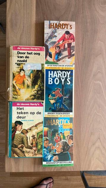 De Hardy’s 5 delen beschikbaar voor biedingen