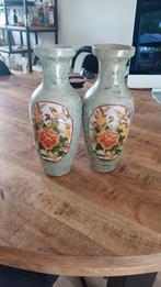 Mooie set van 2 vazen met bloemmotief, Ophalen of Verzenden