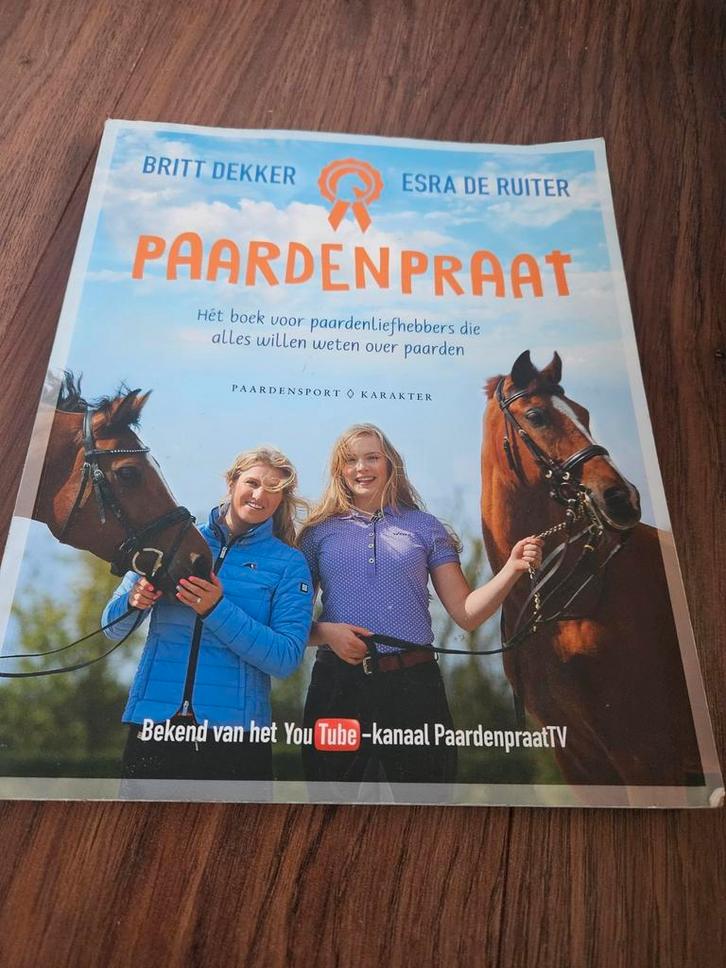 Esra de Ruiter - Paardenpraat, Boeken, Kinderboeken | Jeugd | onder 10 jaar, Zo goed als nieuw, Non-fictie, Ophalen of Verzenden