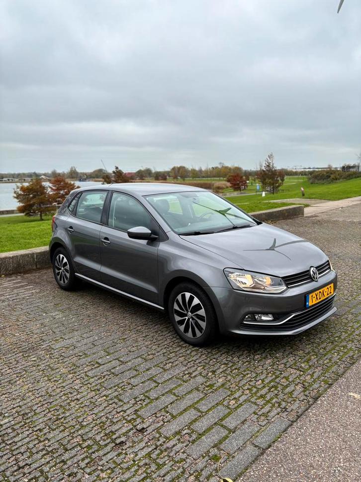 Volkswagen Polo 1.2 TSI 2014 Grijs, Auto's, Volkswagen, Particulier, Benzine, B, Hatchback, Handgeschakeld, Origineel Nederlands