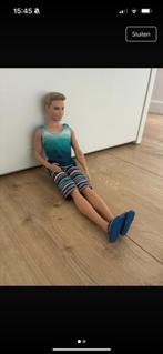 Barbie Ken, Kinderen en Baby's, Speelgoed | Poppen, Ophalen of Verzenden, Zo goed als nieuw, Barbie