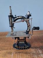Kindernaaimachine 'MIDGET', Antiek en Kunst, Ophalen of Verzenden