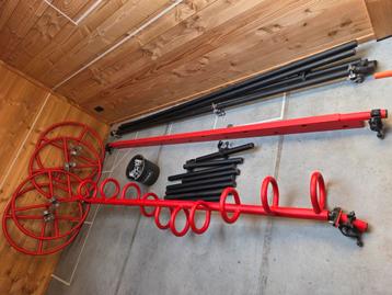 Urben Sky 4 spinners, 1 horizontaal pegboard, 1 supersnake beschikbaar voor biedingen