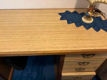 Te Koop houten buro met 3 laden blok snel demontabel  beschikbaar voor biedingen