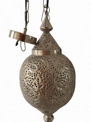Oosterse Hanglamp - Sfeervol Lichtspel beschikbaar voor biedingen