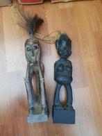 2 houten Afrikaanse beeldjes, Antiek en Kunst, Kunst | Niet-Westerse kunst, Ophalen of Verzenden