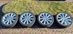 Suzuki Swift zomerbanden op velg 205/40/17 5x114.3, Auto-onderdelen, Banden en Velgen, Ophalen, Gebruikt, Banden en Velgen, 17 inch