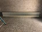 Twee grote radiatoren - 3.35m breed, 60cm hoog, Doe-het-zelf en Verbouw, Verwarming en Radiatoren, Ophalen, 30 tot 80 cm, Gebruikt