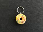 Bedel / hangertje - Donut met sprinkels, Overige materialen, Overige voorstellingen, Geel, Nieuw