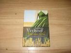 Esther Verhoef - Nouveau riche & andere spannende verhalen, Ophalen of Verzenden, Zo goed als nieuw