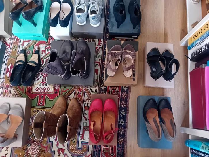 Bundel schoenen mt 40, Kleding | Dames, Schoenen, Zo goed als nieuw, Grijs, Ophalen