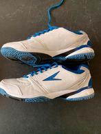 Osaga sport sneakers maat 42, Sport en Fitness, Ophalen of Verzenden, Zo goed als nieuw, Overige merken