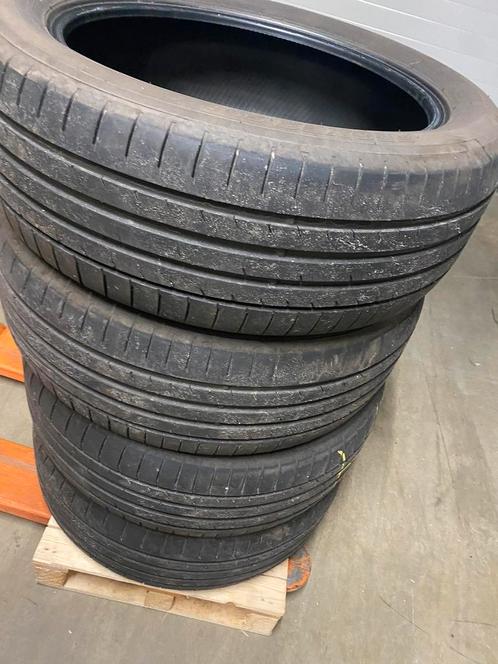 Te koop: Licht gebruikte zomerbanden - Toyo Proxes Sport 235, Auto-onderdelen, Banden en Velgen, Band(en), Zomerbanden, 20 inch