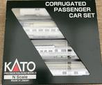 KATO 106-1603 N SCALE ATSF CORRUGATED PASSENGER CAR (SET B), Hobby en Vrije tijd, Modeltreinen | N-Spoor, Verzenden, Zo goed als nieuw