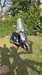 Znen scooter, goed onderhouden, Fietsen en Brommers, Scooters | Overige merken, Ophalen, Gebruikt, Maximaal 45 km/u, Benzine