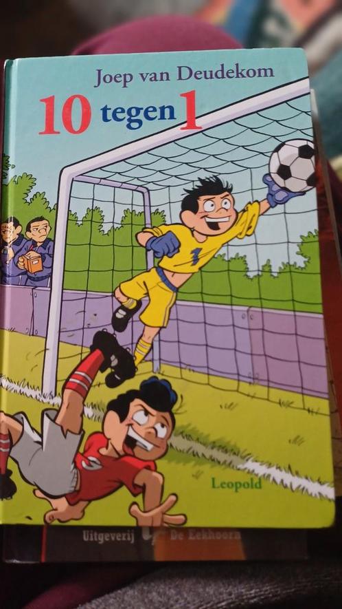 Joep van Deudekom - 10 tegen 1, Boeken, Kinderboeken | Jeugd | 10 tot 12 jaar, Zo goed als nieuw, Ophalen of Verzenden