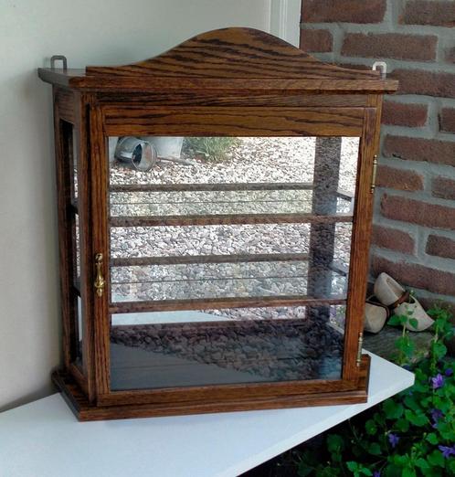 Kastje Wandkastje Verzamelkastje Vitrinekastje met Spiegel, Huis en Inrichting, Kasten | Vitrinekasten, Zo goed als nieuw, Minder dan 50 cm