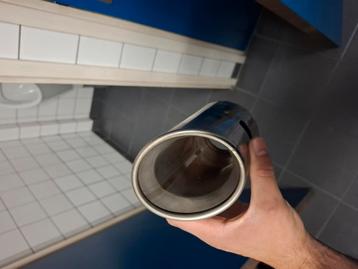 Uitlaat sierstuk beschikbaar voor biedingen