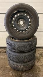Renault Clio GrandTour 185-65-15 4x100 -  Set 20.33, Auto-onderdelen, Banden en Velgen, 15 inch, Banden en Velgen, Bestelwagen
