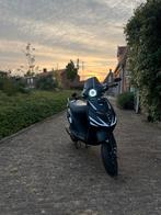 Zip 50cc, Fietsen en Brommers, Scooters | Piaggio, Zip, Ophalen of Verzenden, Zo goed als nieuw, Benzine