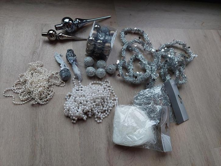 Kerstversiering kerstspullen compleet, Diversen, Kerst, Zo goed als nieuw, Ophalen of Verzenden
