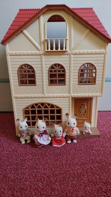 Huis van Sylvanian Families 3 verdiepingen met Konijnen beschikbaar voor biedingen