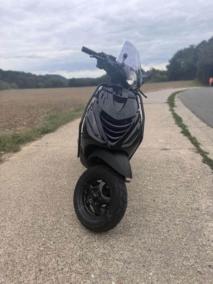 Zip sp h2o 50cc, Fietsen en Brommers, Scooters | Piaggio, Zo goed als nieuw, Zip, Tweetakt, Ophalen of Verzenden