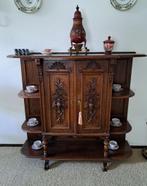 Antiek eikenhouten kastje,  neorenaissance-stijl, Antiek en Kunst, Antiek | Meubels | Kasten, Ophalen