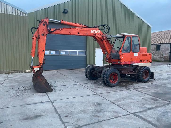 Atlas ab1302 kraan, Zakelijke goederen, Machines en Bouw | Kranen en Graafmachines, Graafmachine, Ophalen