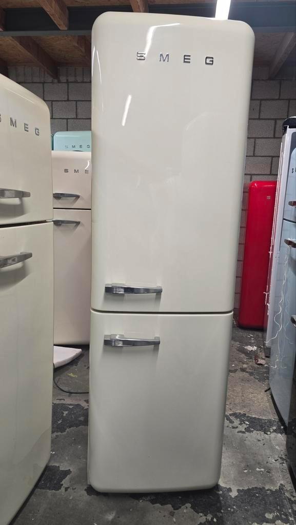 SMEG KOELVRIESCOMBINATIE(gratisbezorgen)!!, Witgoed en Apparatuur, Koelkasten en IJskasten, Ophalen