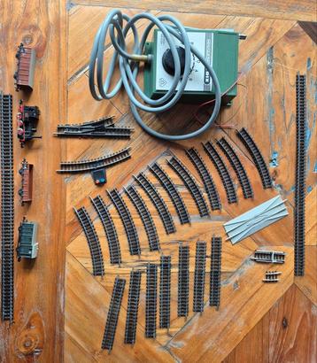 Minitrix Basis Set - Rails, Trafo, Wagons beschikbaar voor biedingen