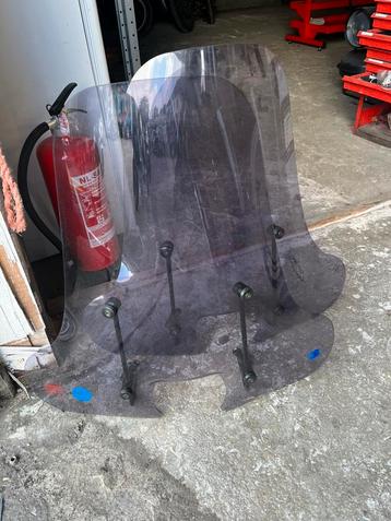 Diverse hoge windschermen voor piaggio zip beschikbaar voor biedingen