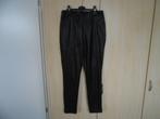 Mooie zwarte leatherlook legging maat 38 van Opus, Kleding | Dames, Leggings, Maillots en Panty's, Legging, Maat 36/38 (S), Zwart