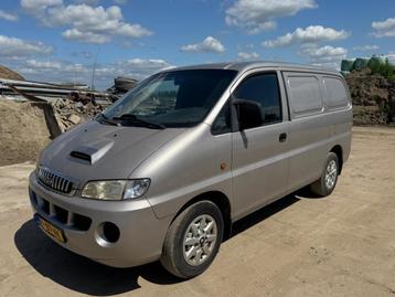 Hyundai H 200 2.5 TCI Luxe Diesel enkelcabine 128xxx NAP beschikbaar voor biedingen