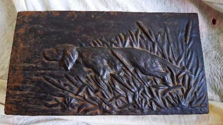Antiek gietijzer wandplaque Pointer retriever, Antiek en Kunst, Antiek | Overige Antiek, Ophalen of Verzenden