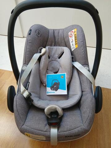 Maxi Cosi Pebble Pro i-size inclusief isofix onderstel beschikbaar voor biedingen