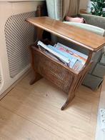Bijzettafel / Vintage krantenbak van hout en rotan, Ophalen, Gebruikt, Overige typen, Minder dan 100 cm