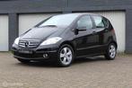 Mercedes A-klasse 160 l 2e eigenaar l 100% onderhouden l aut, Auto's, Mercedes-Benz, Euro 5, Zwart, 1000 kg, A-Klasse