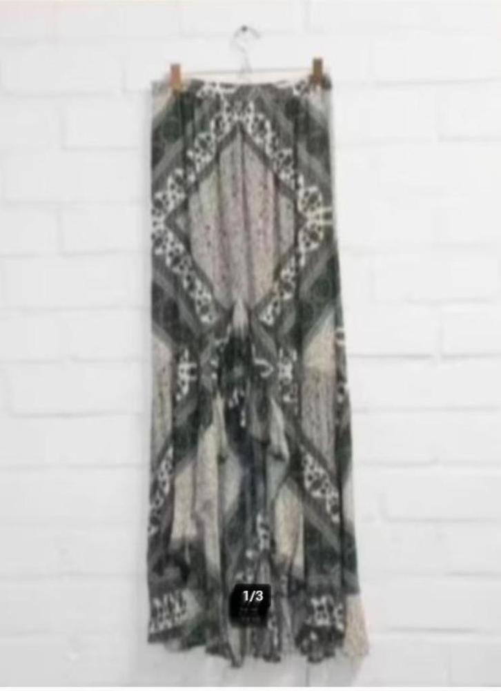 BA&SH - Prachtige rok maat 1/S - Nieuw €190 - BASH, Kleding | Dames, Rokken, Nieuw, Maat 36 (S), Groen, Onder de knie, Ophalen of Verzenden